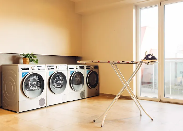 Harry\'S Home Hart Bei Graz Hotel & Apartments
