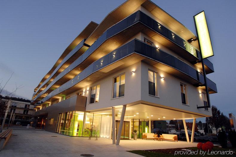 Hotel Harry's Hart Bei & 4*